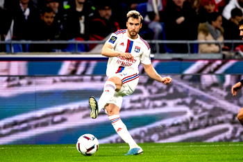 Man United to bid for Lyon’s Tagliafico to solve left back issues