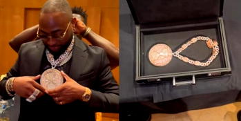 ‘I turned sand to diamond’, Davido flaunts newly acquired ‘Timeless’ diamond chain