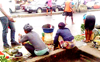 Street trading: Ogun reads riot act to traders, gives three-day ultimatum