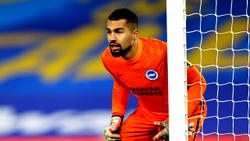 Chelsea agree deal to sign Brighton goalkeeper Sanchez
