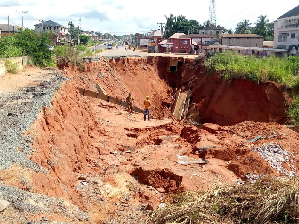 Gully erosion threatens 350 buildings, stadium, cuts federal road in Anambra