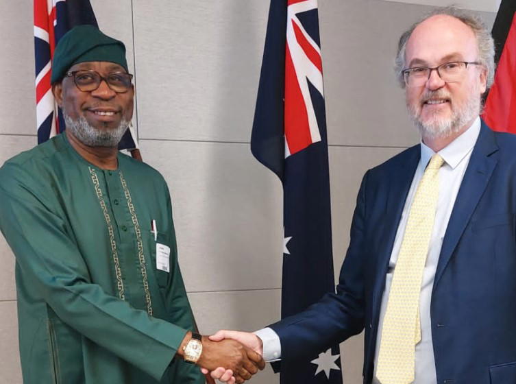 Alake secures free study for Nigerian mining professionals from Australian