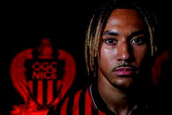 OGC Nice lend support for player who threatened to commit suicide