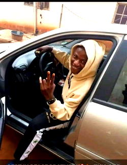 Hoodlums smash UNN student’s head with hammer, cart away his motorcycle
