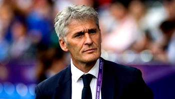 PSG women’s coach resigns one game into new season