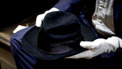 Michael Jackson’s moonwalk hat sells for €77,640