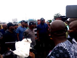 Oshodi-Apapa gridlock: After Vanguard’s report, Sanwo-Olu inspects Mile-2 traffic situation
