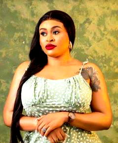 My butt enlargement is natural – Sarah Martins