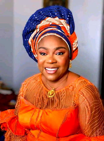 WORLD TEACHERS DAY: FGC Nise Principal wins the Best School Administrator in Nigeria