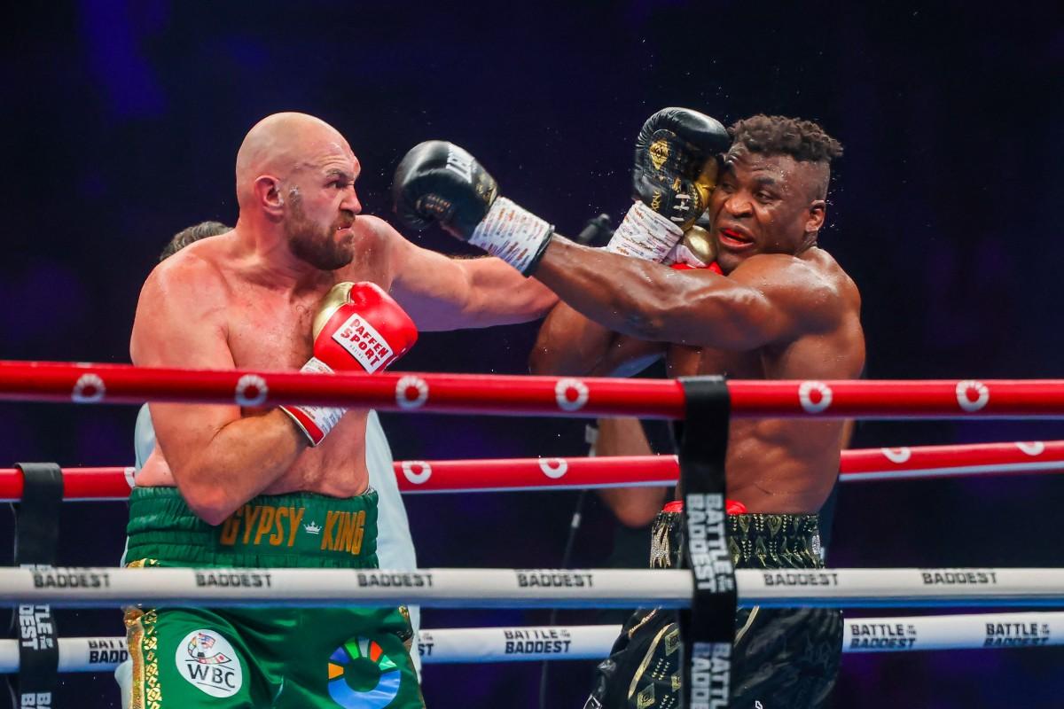 Tyson Fury defeats Francis Ngannou by split decision - Vanguard News