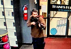 Police launch manhunt on gunman for killing 22 in US
