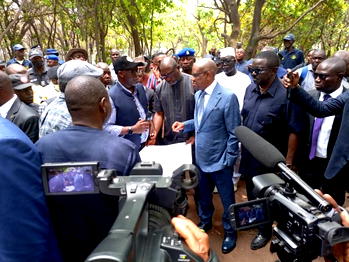 Wike orders officials to chase out scavengers from Abuja road corridors
