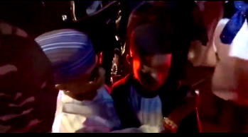 ‘There is nothing wrong’, Mixed reactions as Wizkid ‘casually’ hugs son, Bolu (Video)