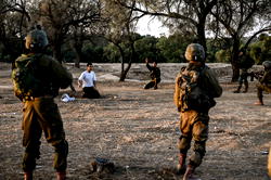 Hamas rejects Israel order to evacuate north Gaza