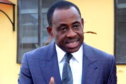 Alleged N1.7bn fraud: Court fixes Dec 1 for judgement of First Nation MD, Odukoya 