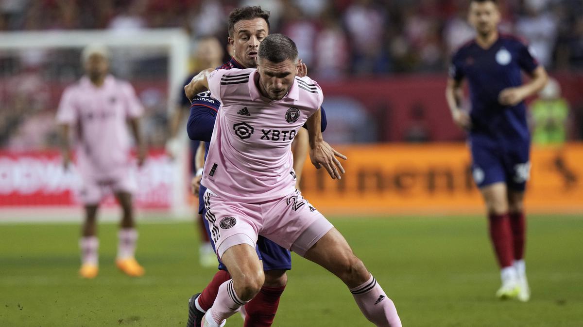 Messi-less Miami’s playoff hopes fade after 4-1 Chicago rout