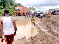 Tears over Benin-Sapele-Warri Road; more corpses recovered at swamp, epidemic looms 
