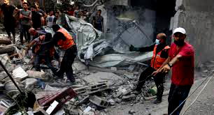 Bodies pile up in central Gaza as Israel steps up strikes