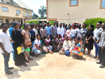 Philanthropist gives indigent Kaduna students cash support
