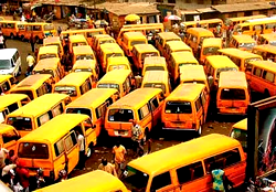 Illegal parking: Lagos impounds over 100 vehicles on bridges