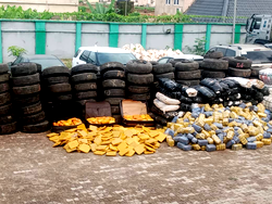 Customs intercepts prohibited goods worth N242m in Ogun