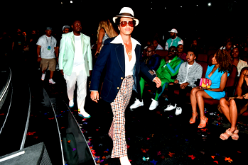 Bruno Mars concert canceled amid deadly Israeli ‘war’ with Hamas