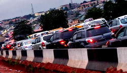 Kara Bridge repairs: FG diverts traffic on Lagos-Ibadan expressway