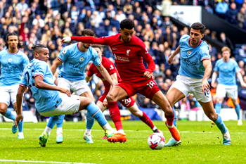 New-look Liverpool face acid test of title credentials at Man City