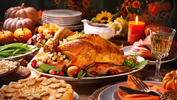 America's Most Beloved Thanksgiving Events 2023 — Mixbook Inspiration