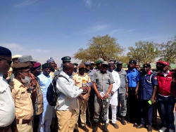 NCS Comptroller charges officers not lower guard at Illela border