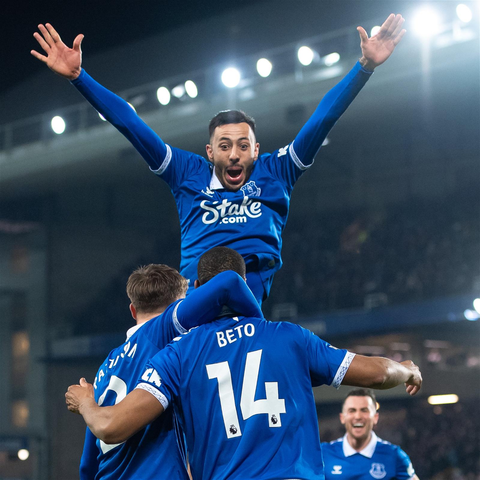 Everton stun Newcastle 3-0 to move out of Premier League relegation zone