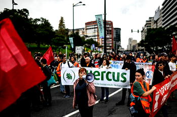 COP28 protesters demand end of fossil fuels, Gaza war