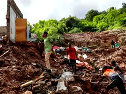 South Africa floods kill six, 10 missing