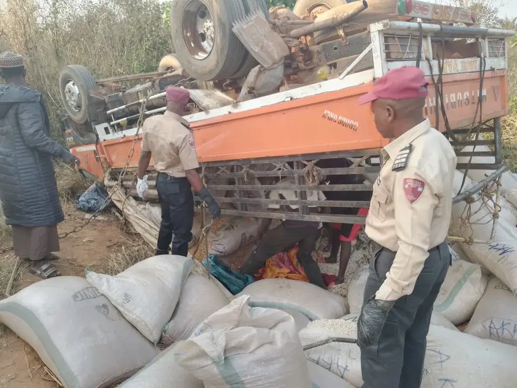 Nine die in Osun auto crash