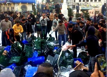Palestinians in West Bank boycott Israeli products
