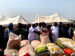 Kwarans laud Hon Gbenga Power