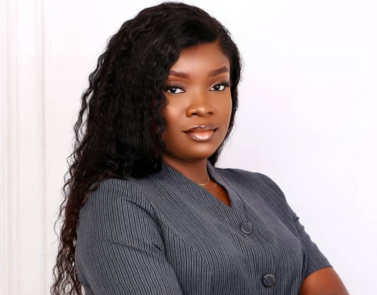 I’m empowering real estate investors with relevant information Lawyer