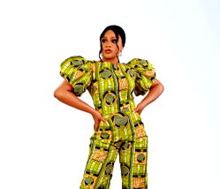 2020: Isaac Odoom launches Pona Collection