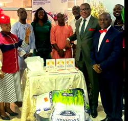 RCCG donates foodstuffs to Lagos communities, lifts souls