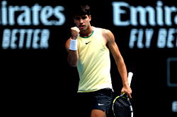 Australian Open: Alcaraz blitzes Chinese teen as Swiatek aims to extend hot streak