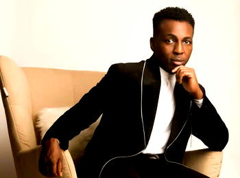 ‘I’m not doing any challenge,’ Frank Edwards reacts after video tags from ladies