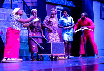 ‘Kakadu’ lights up Lagos in style, marking decade of enchanting theatrics