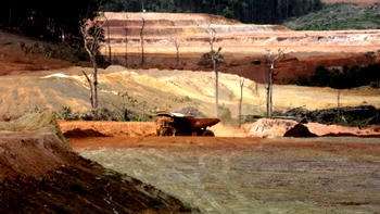 More than 70 dead after Mali gold mine collapse