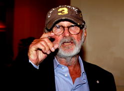 Tributes as ‘Moonstruck’ director Norman Jewison dies at 97