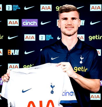 Tottenham snap up former Chelsea striker Werner on loan