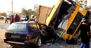 2 injured as car, truck collide on Badagry expressway