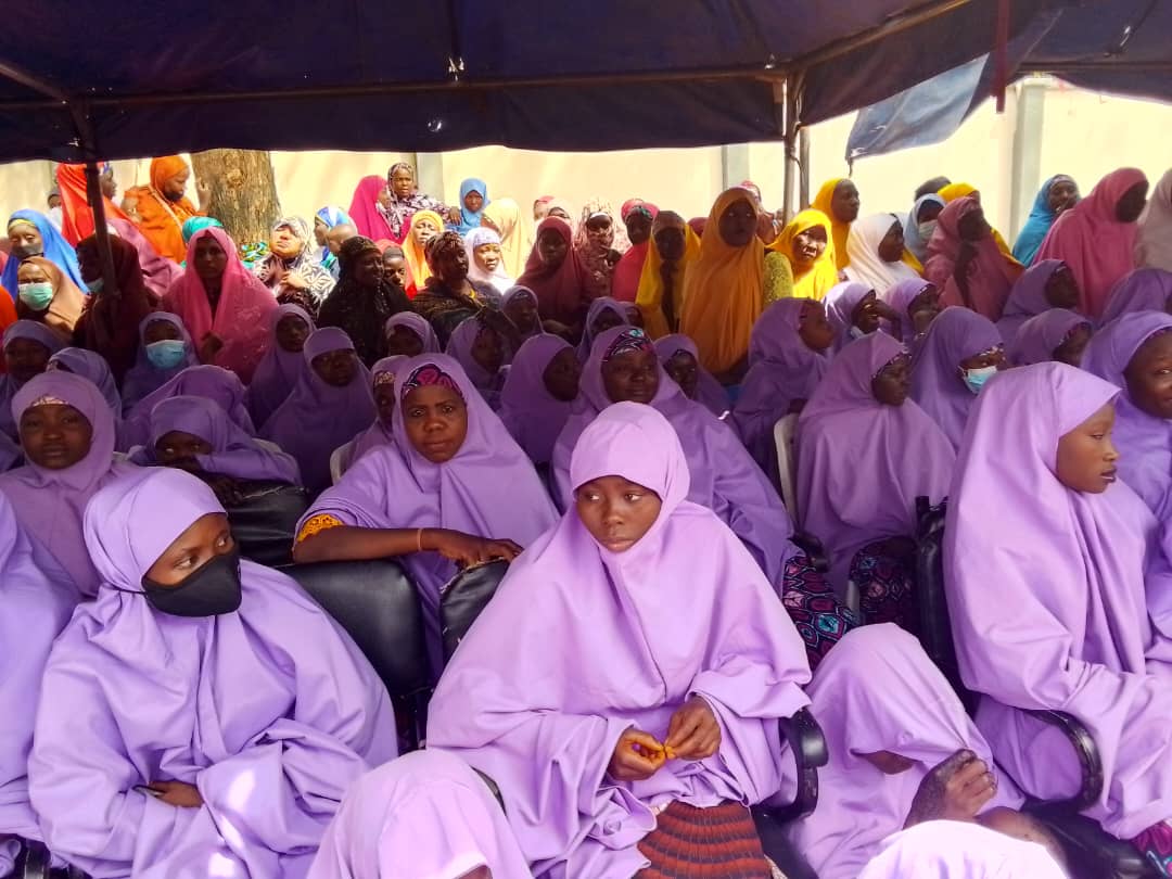 Photos: Kebbi holds mass weddings for over 300 divorcees, widows