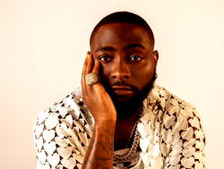 Alleged breach of contract: Court declines Davido’s application for stay of proceedings