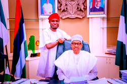 I became Buhari’s photographer without connection — Bayo Omoboriowo