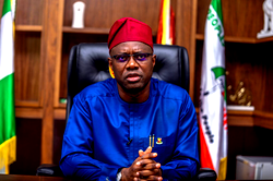 Students escape death during heavy rains, as Oyo residents beg Makinde for road, bridge